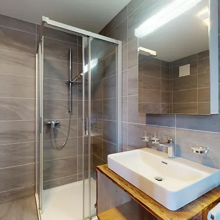 Apartment Les Mayens Ma 021 - Luxury 18 Pers *