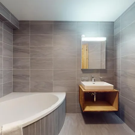 Apartment Les Mayens Ma 021 - Luxury 18 Pers *