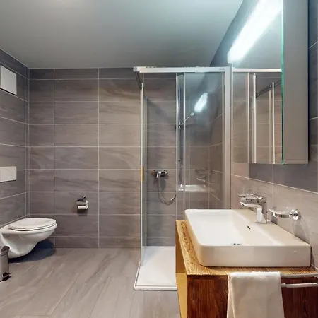 Apartment Les Mayens Ma 021 - Luxury 18 Pers